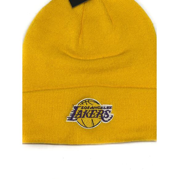 LAKERS YELLOW BEANIE SIZE O/S - Picture 3 of 5